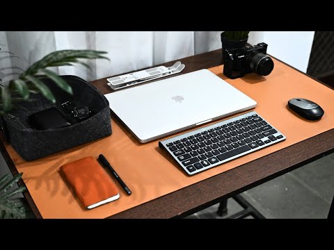 Minimal Desk Setup 2024 [Video]