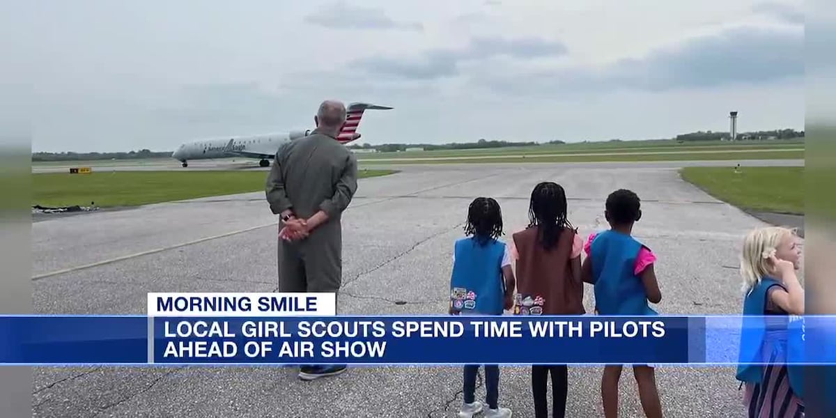 Morning Smile: Local Girl Scouts spend time with pilots ahead of air show [Video]