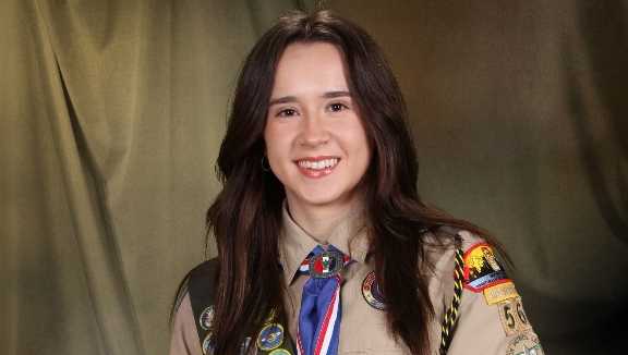 Chelsea teen overcomes adversity, earns Eagle Scout badge [Video]
