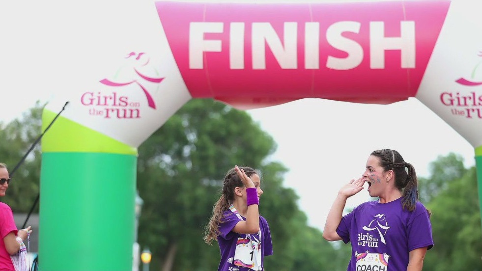 Girls on the Run MN helping girls build confidence [Video]