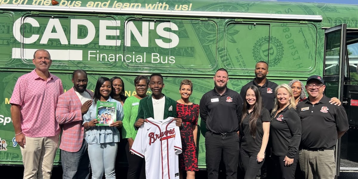 Teen entrepreneur with financial literacy bus gets a major surprise [Video]