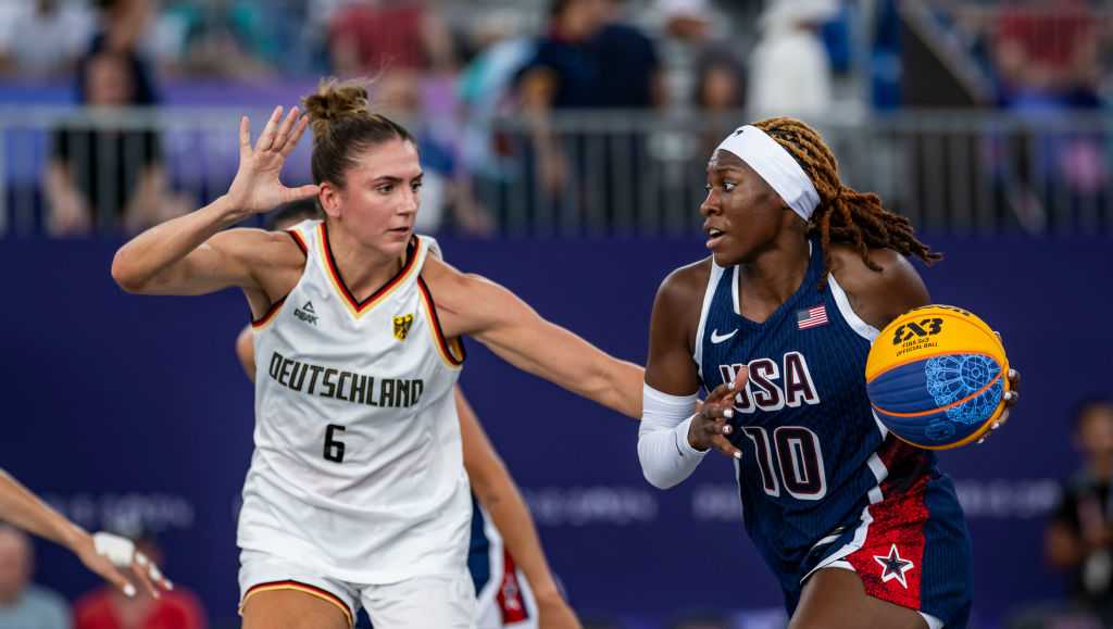 The defending champion U.S. women fell to Germany 17-13 in the opening game of pool play in 3×3 basketball [Video]